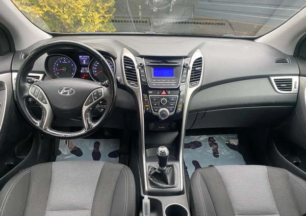 Hyundai I30 cena 33900 przebieg: 150000, rok produkcji 2013 z Radzymin małe 172